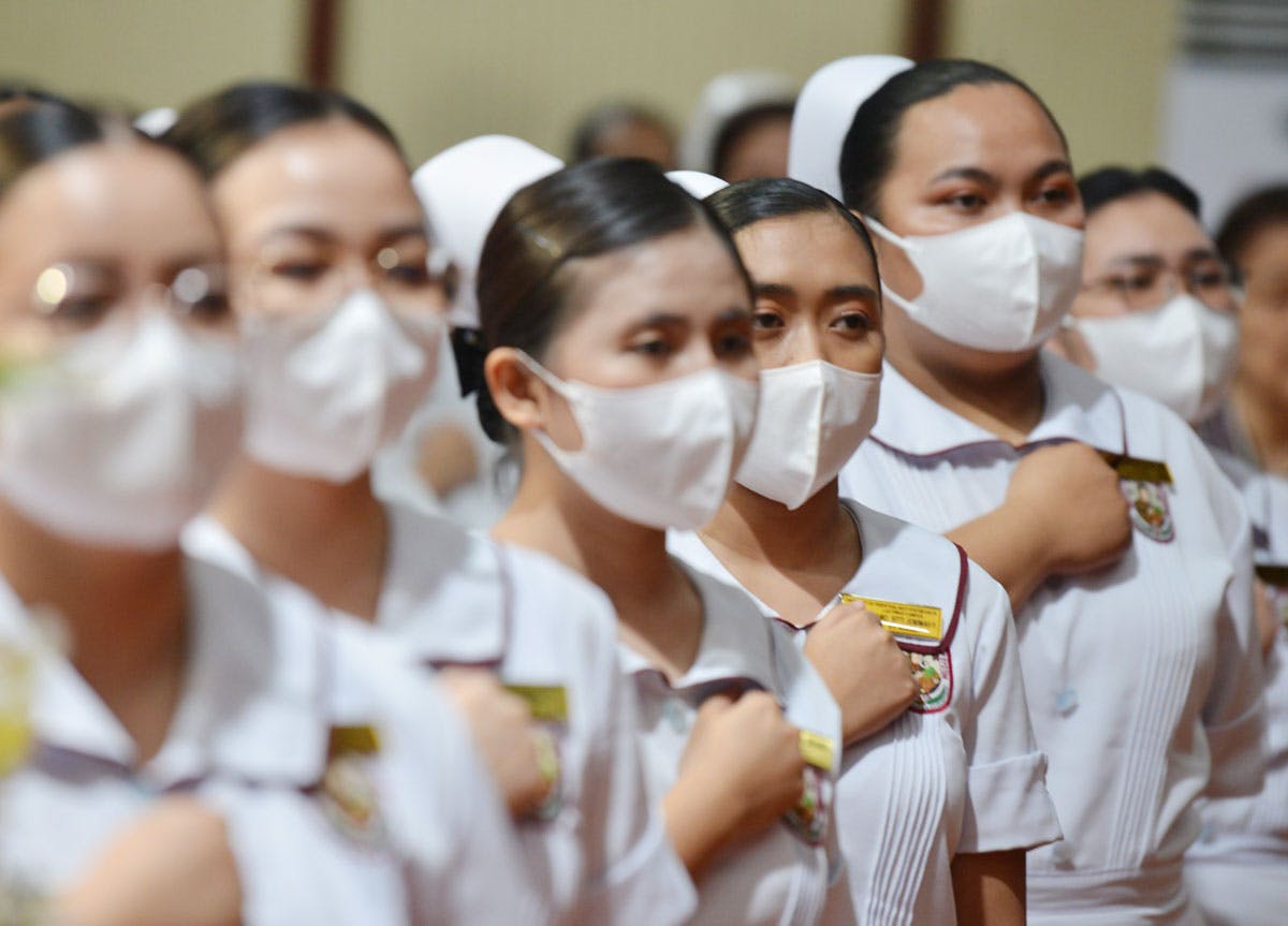 Philippine Nurses’ Dilemma: Stay Or Leave?